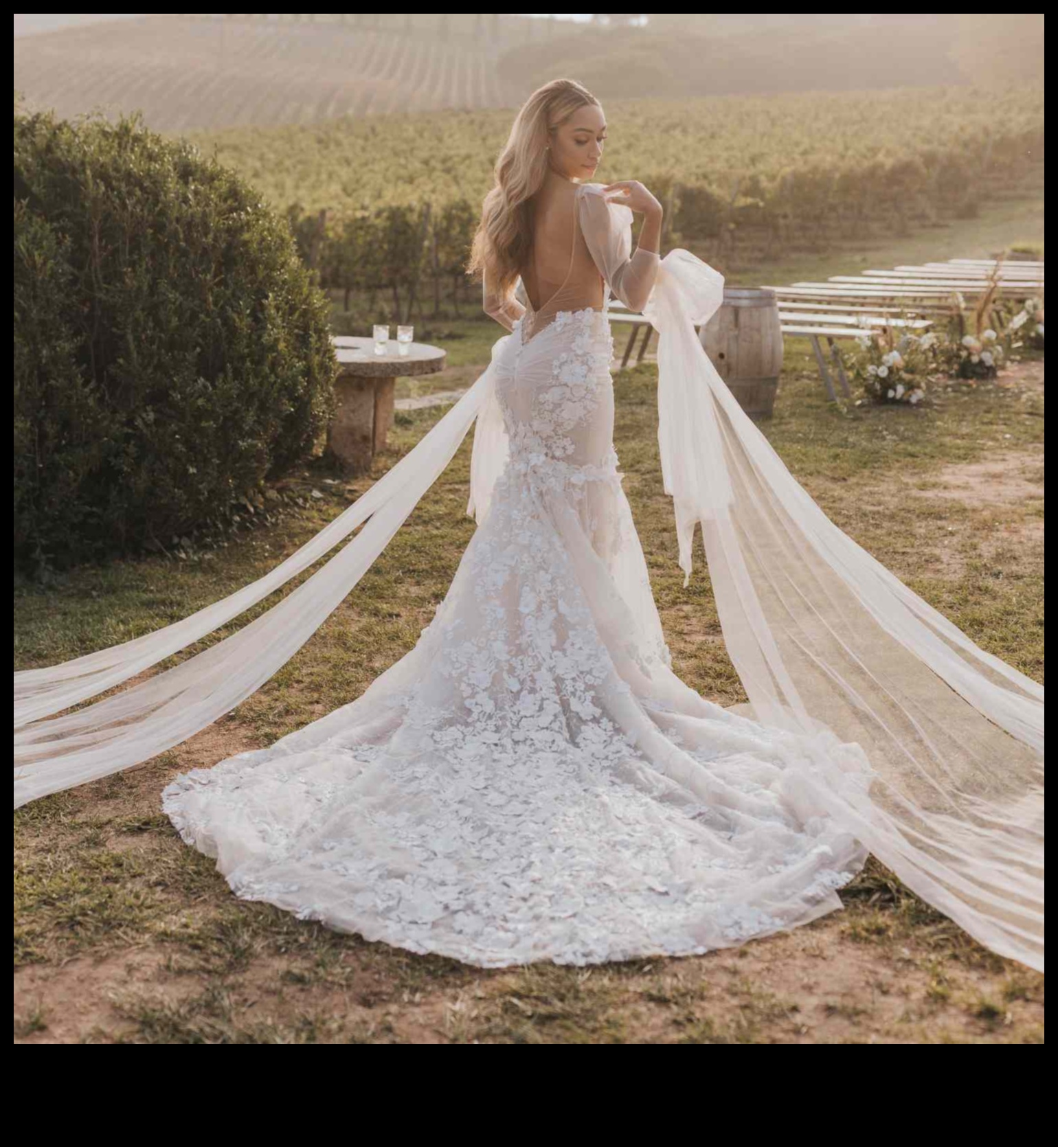 Siluete elegante, îndrăzneț și frumoase, modă modernă de mireasă 4 Siluete elegante: modă de mireasă modernă și îndrăzneață