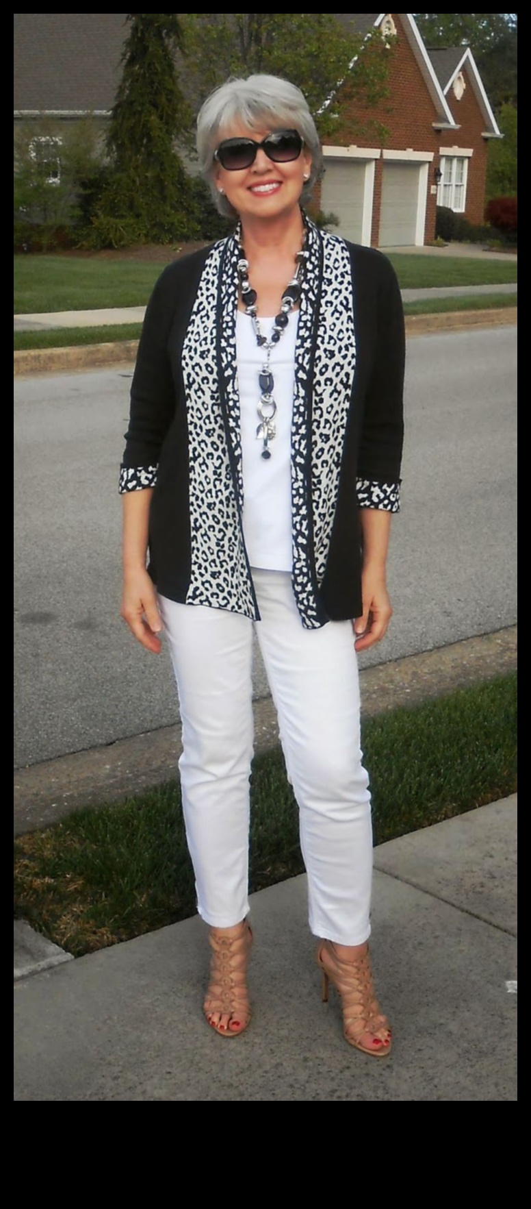 Farmecul fără efort: Idei de ținute casual șic pentru o zi elegantă