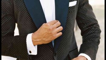 Chic Elegance: Călătoria în ținută a mirelui