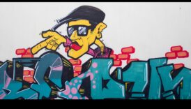 Graffiti Glam Maiestrit politicos explorat printru fotoobiectiv 1 Graffiti Glam: arta urbană explorată în fotografie