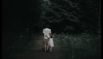 Povestirea vizuală: tehnici esențiale de fotografie pentru narațiuni